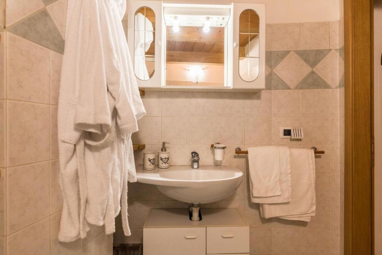Loft Della Perpetua Di Casa Bernardi, Fuga Romantica Petfriendly Montagnaga  Экстерьер фото